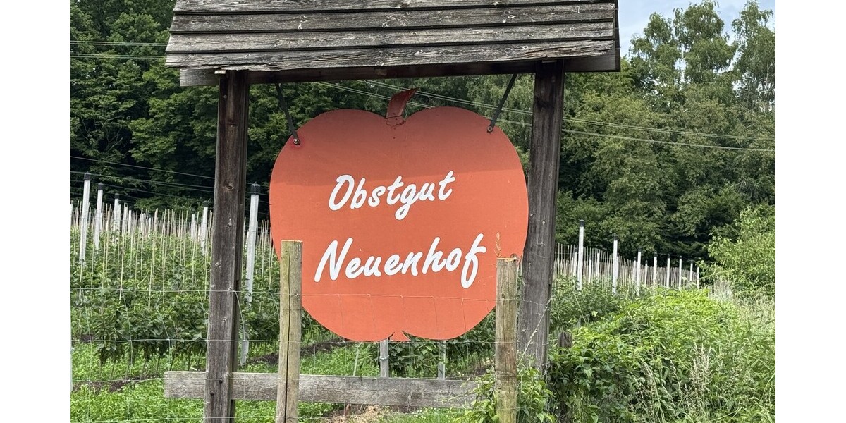 Obsthof Schild