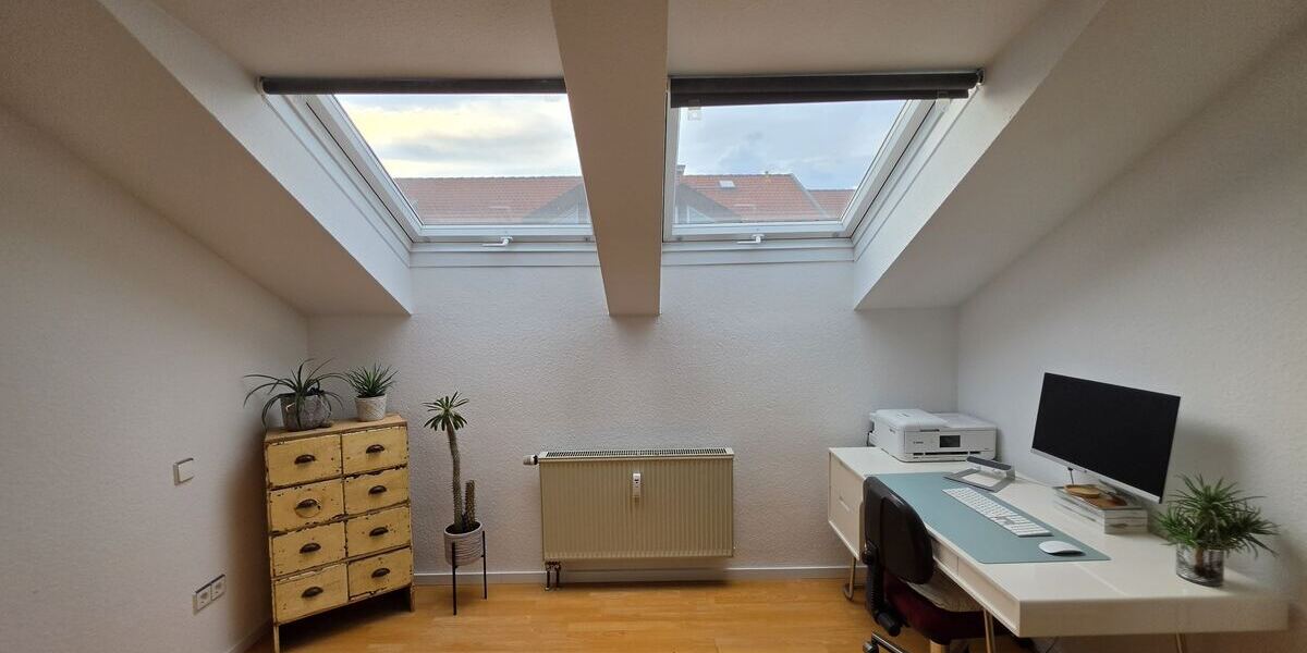 Schlafzimmer 2 mit Büro